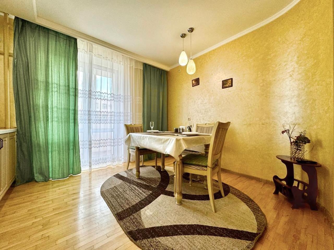 Apartpoltava Вишукані Просторі Апартаменти, Аграрний Університет, Звітна Документація Exterior photo