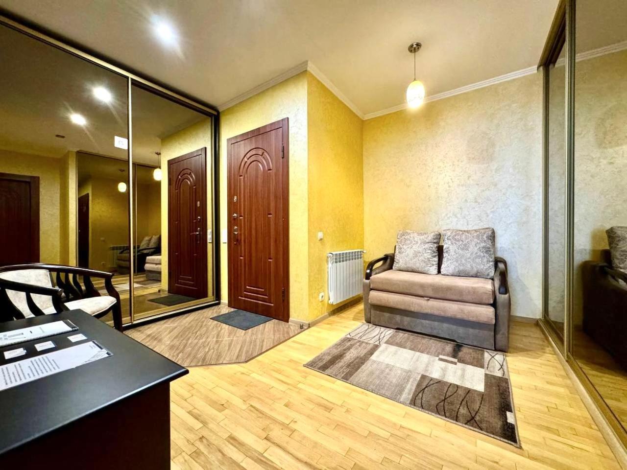 Apartpoltava Вишукані Просторі Апартаменти, Аграрний Університет, Звітна Документація Exterior photo